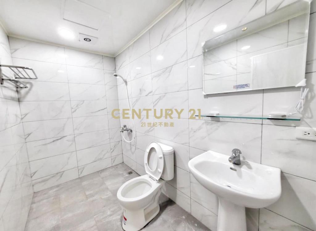 大里仁化商圈全新整理美透天