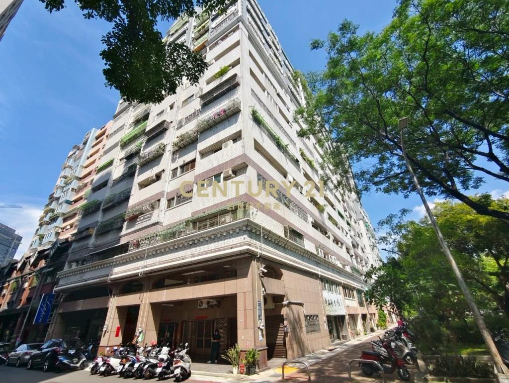 樂群街大面寬樓店