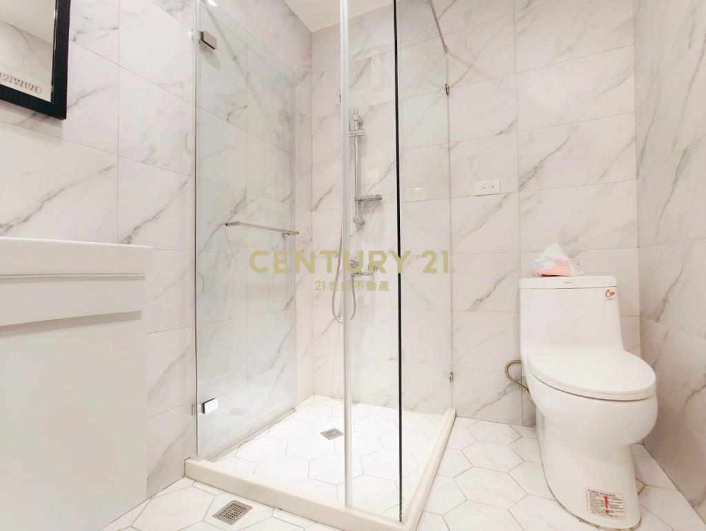 樂群街大面寬樓店