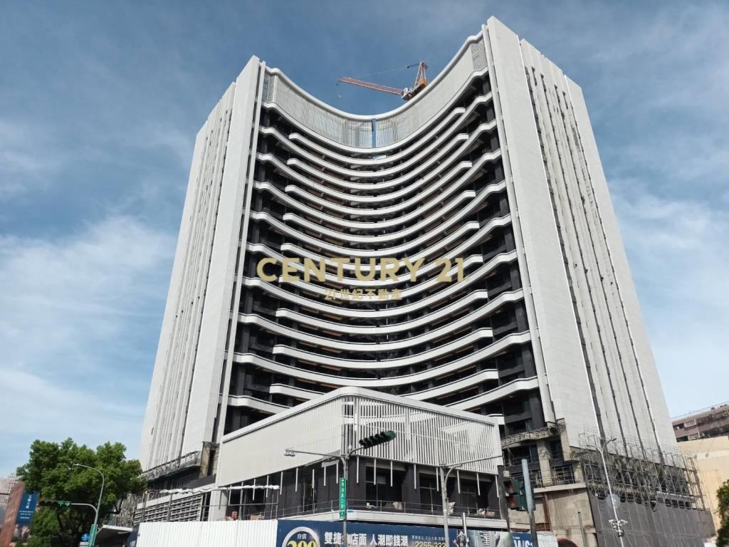 VVS1邊間3房平車