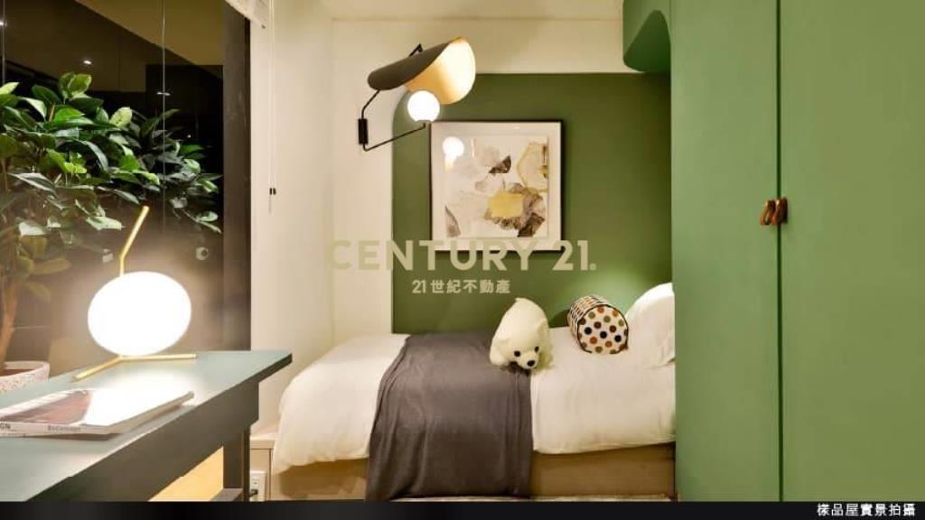 VVS1邊間3房平車