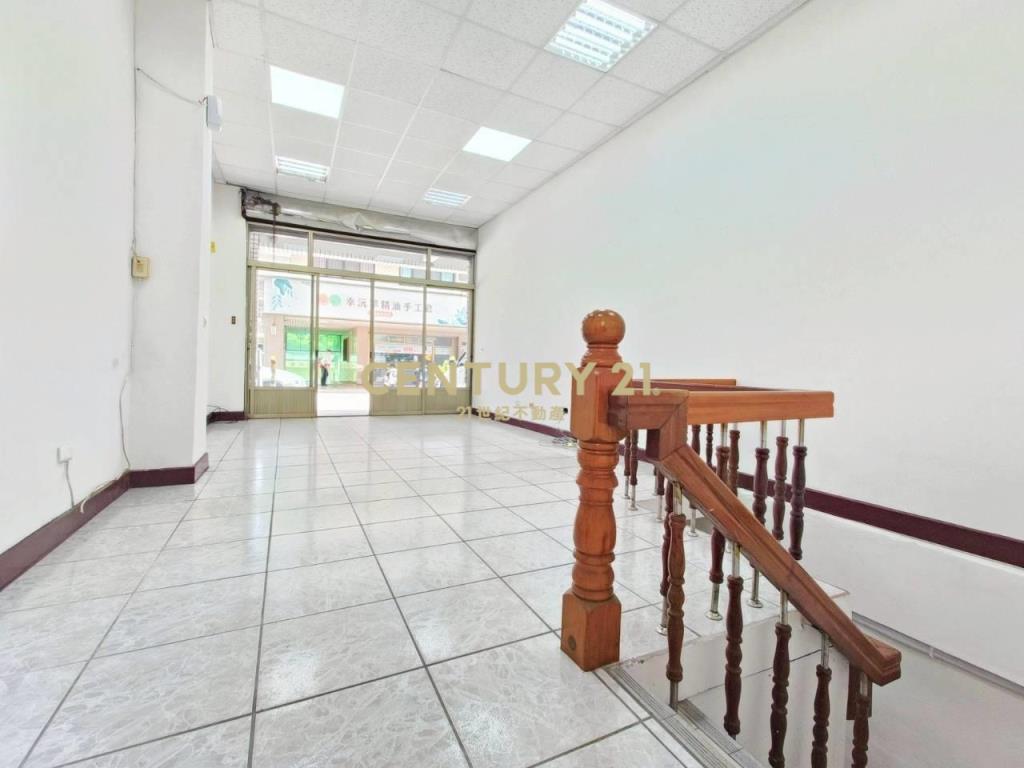 台中法院旁出租1F+B1店面