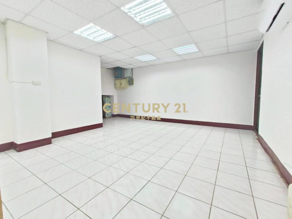 台中法院旁出租1F+B1店面