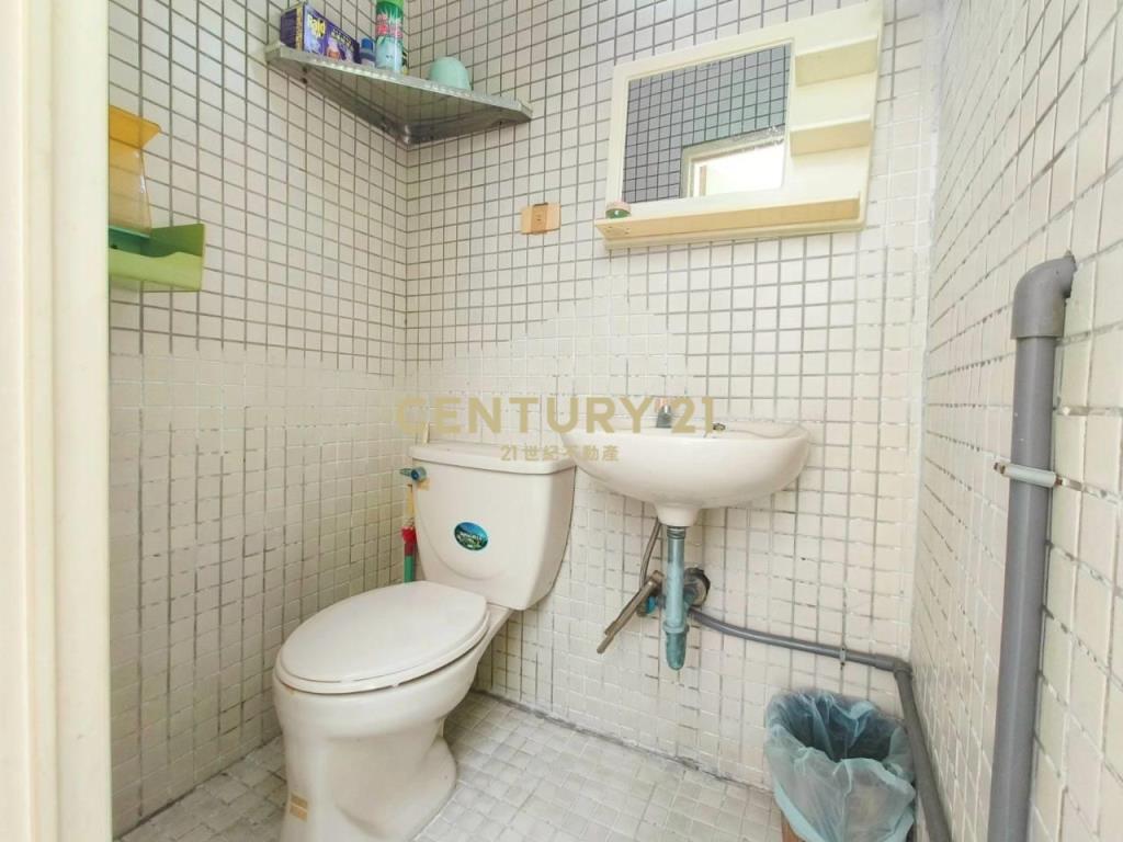 台中法院旁出租1F+B1店面