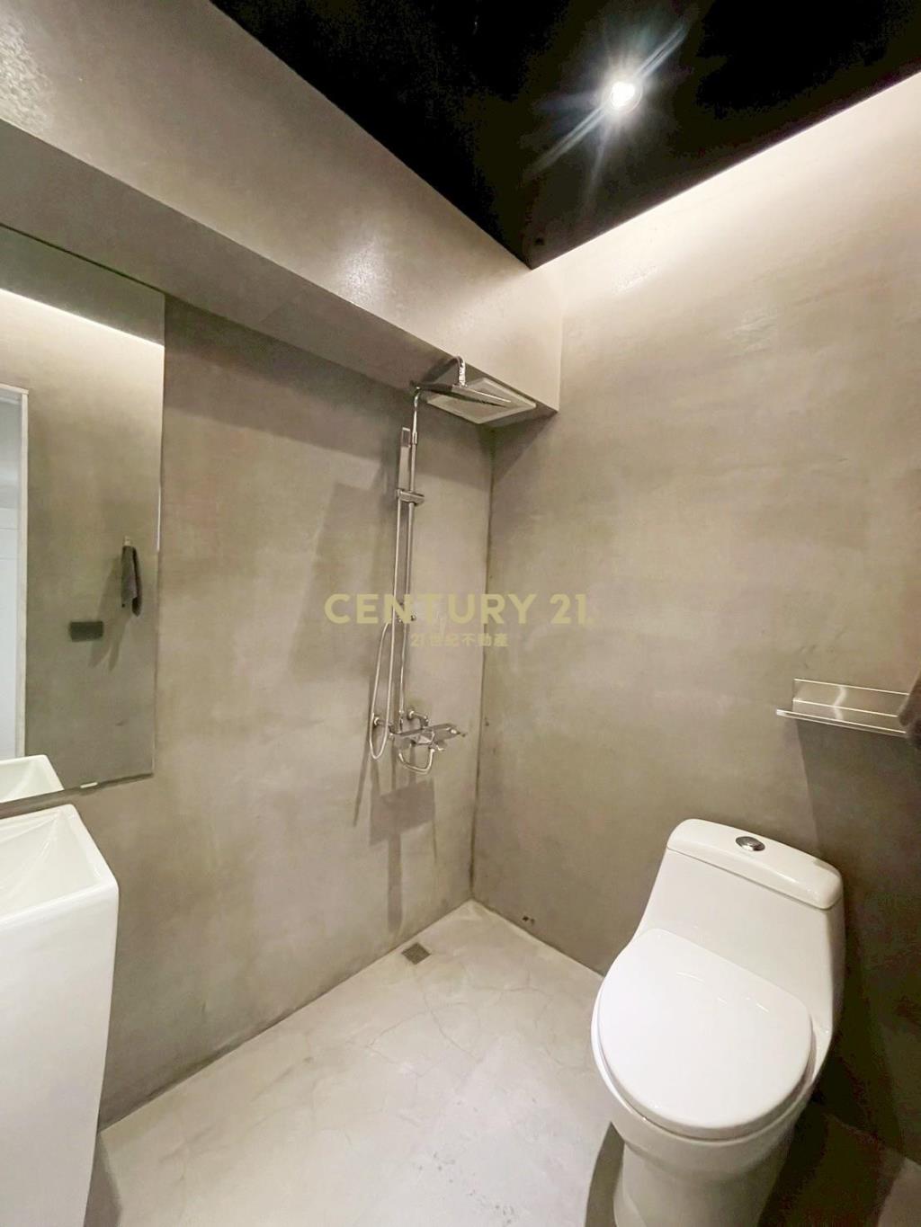 彰化金馬路旁百萬裝潢美樓店