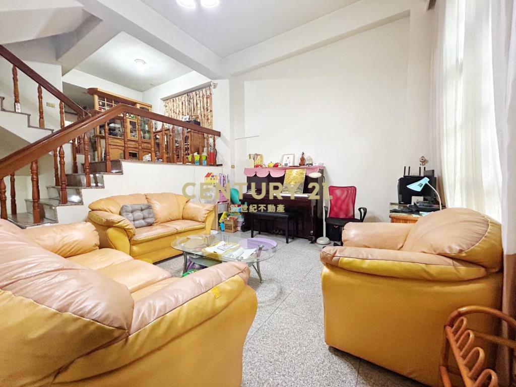 八期豐樂公園大地坪大面寬臨路別墅