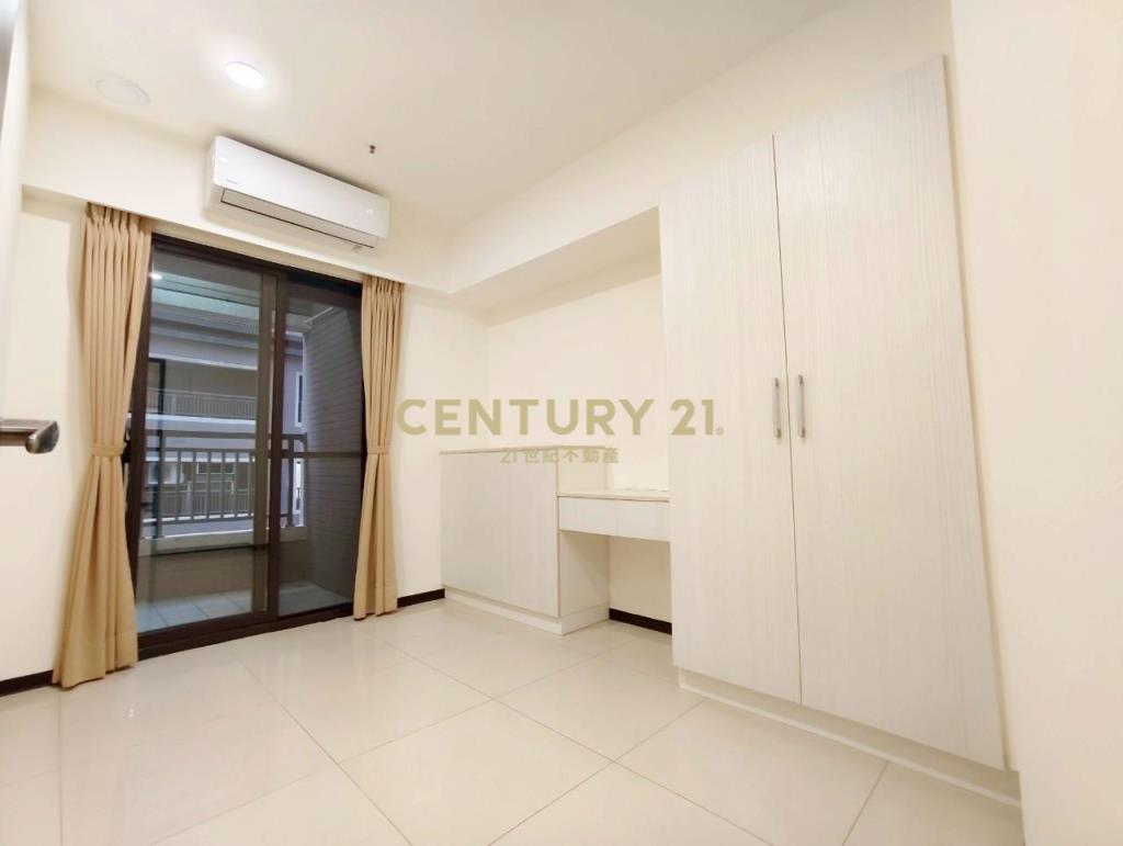 正11期捷運站前 崇德文心大2房休旅車位