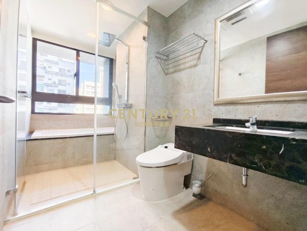 遠雄文心匯大3房雙平車正捷運宅