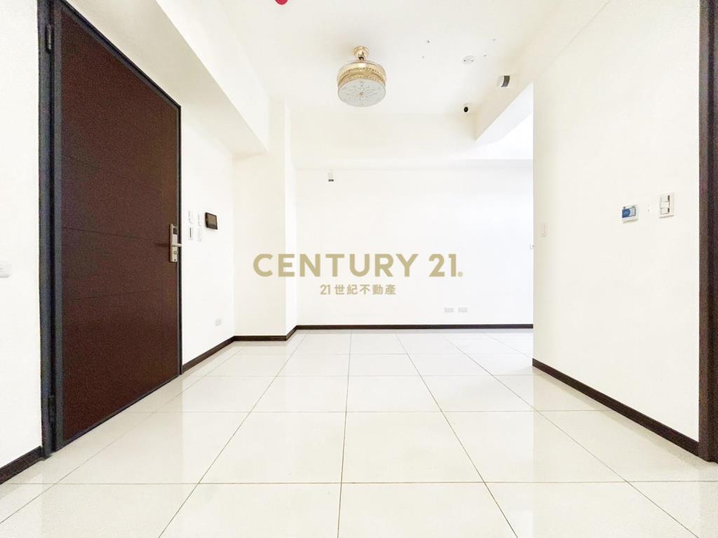 達麗創世紀2房平車