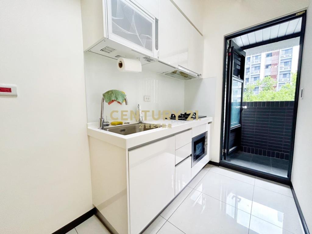 達麗創世紀2房平車