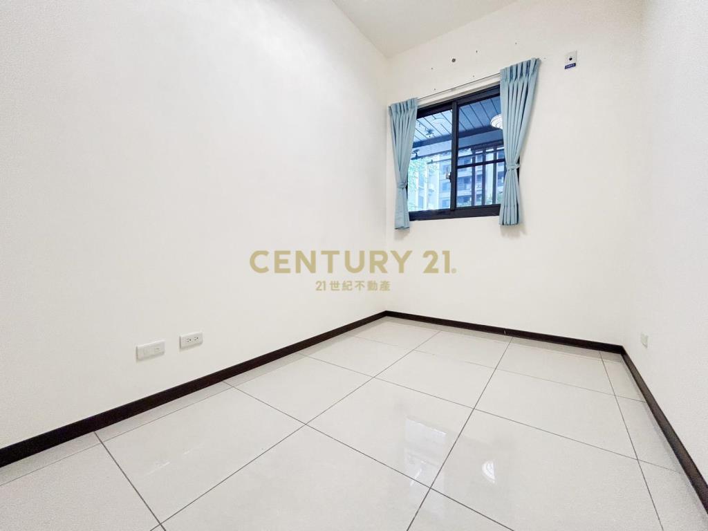 達麗創世紀2房平車