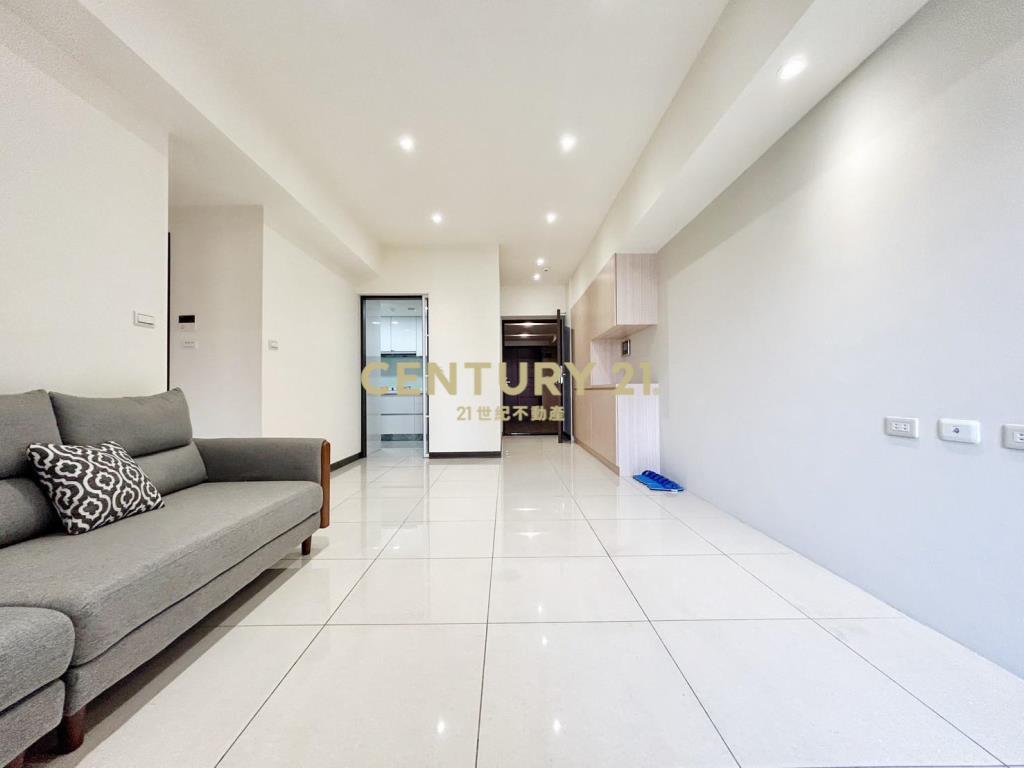 和平國小輕屋齡3房平車露台樹梢戶