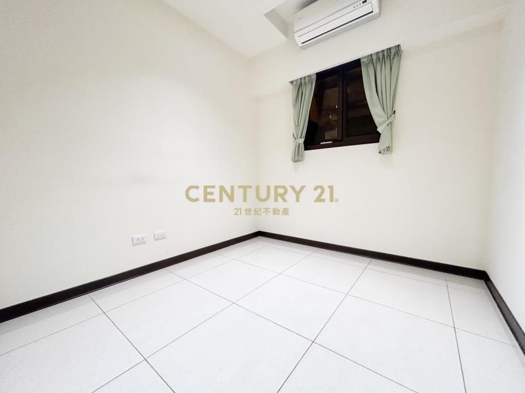 和平國小輕屋齡3房平車露台樹梢戶