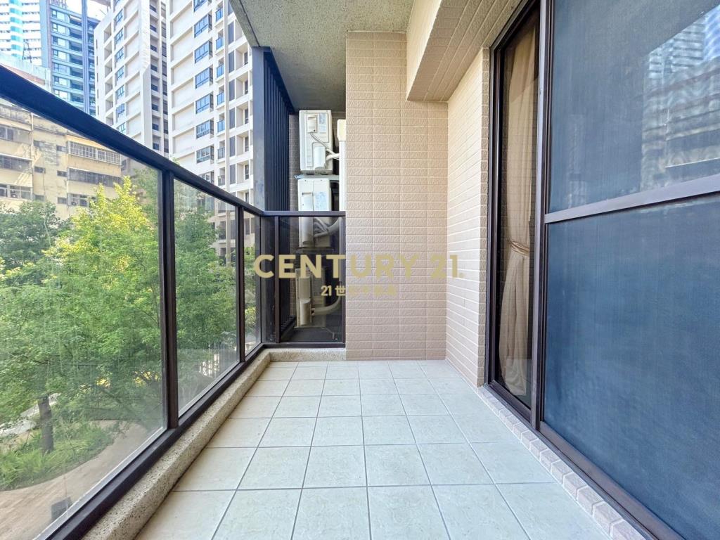 和平國小輕屋齡3房平車露台樹梢戶