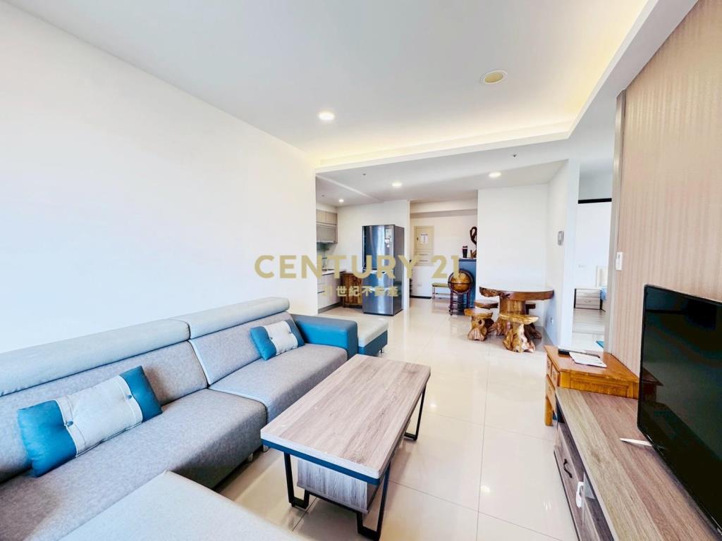 立彩璞境典雅三房平車視野戶