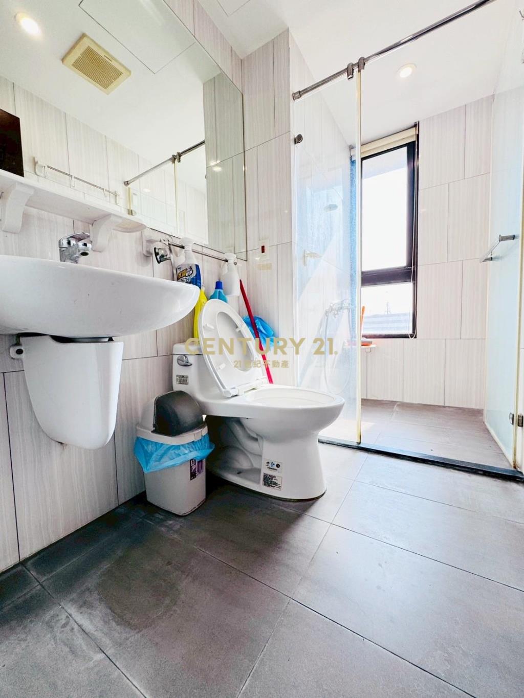 立彩璞境典雅三房平車視野戶