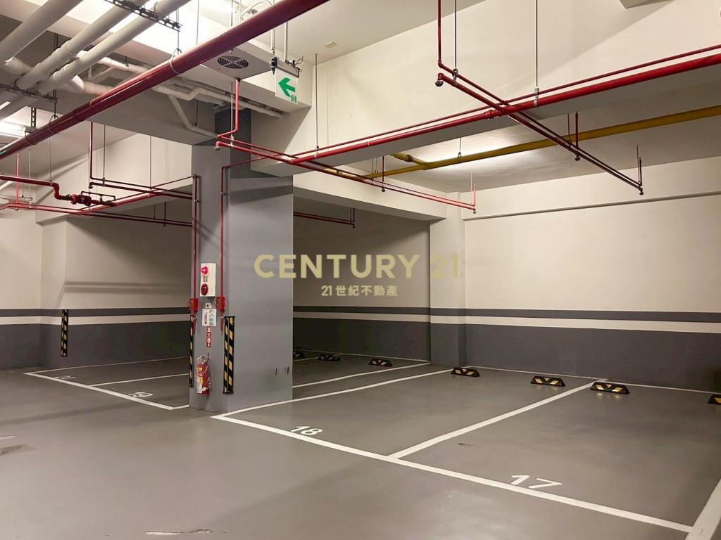 立彩璞境典雅三房平車視野戶