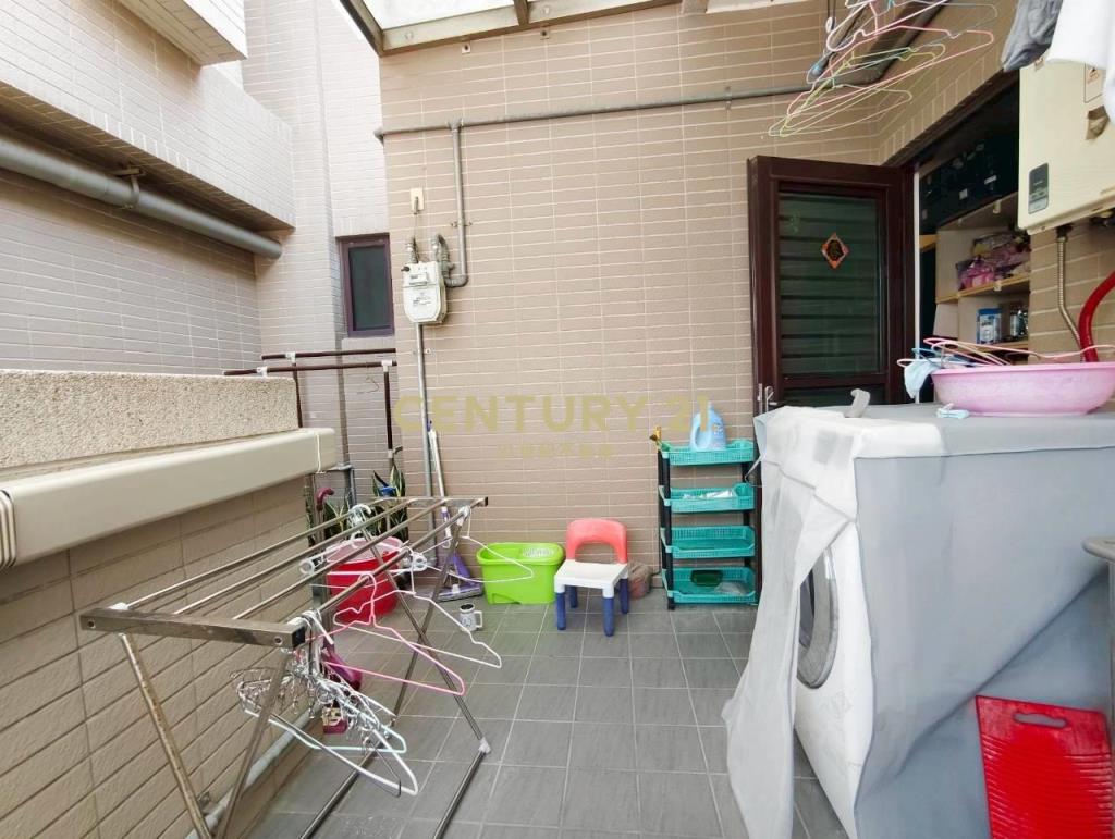 品閣2房2衛高樓露台戶