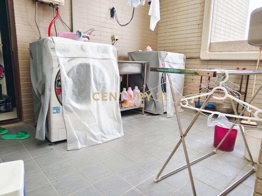 品閣2房2衛高樓露台戶