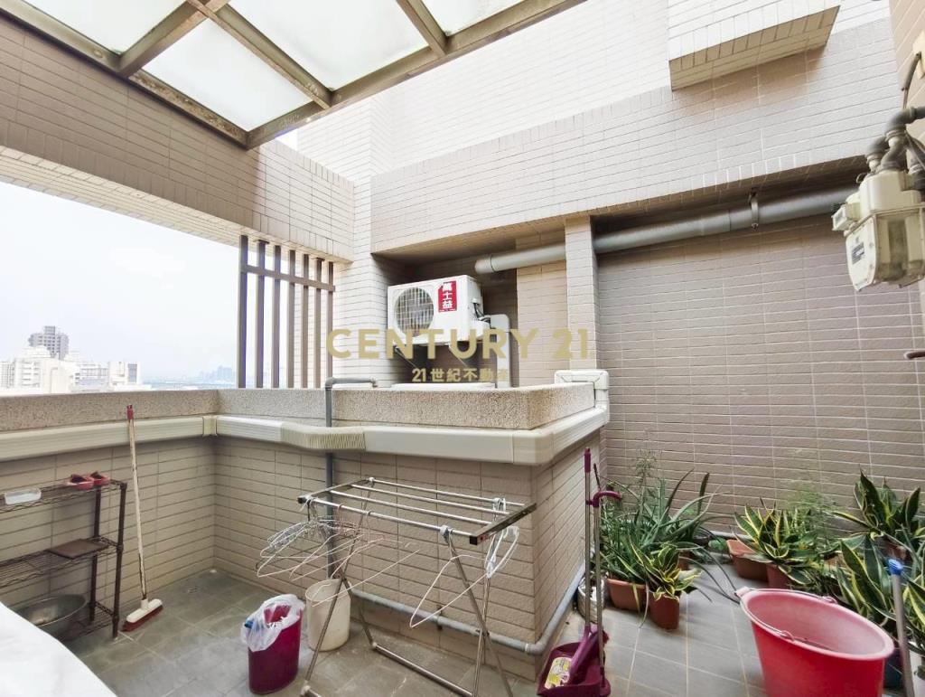 品閣2房2衛高樓露台戶