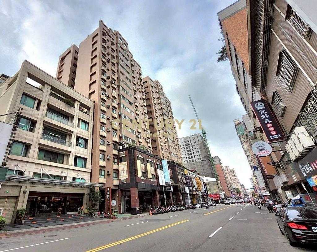 專簽純真年代3+1房平面車位