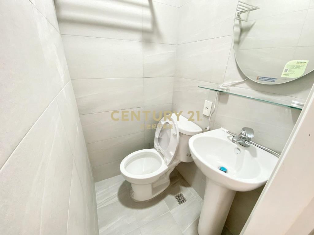 中國醫一中商圈全新整理3房平車