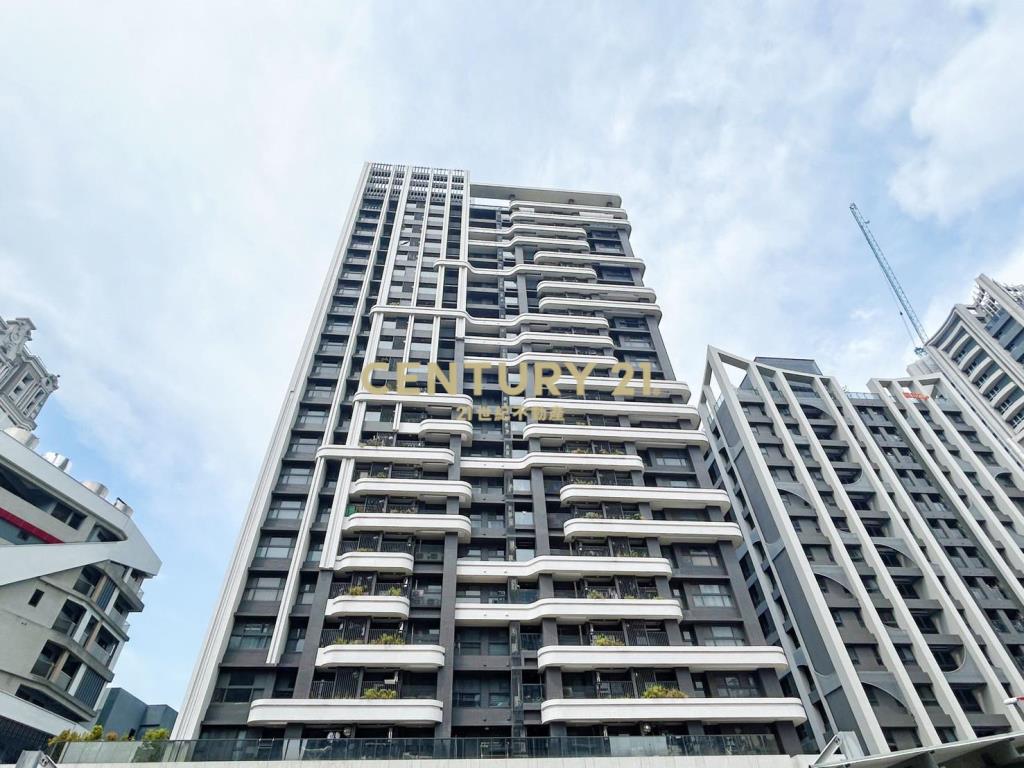 達麗大道次頂樓景觀戶