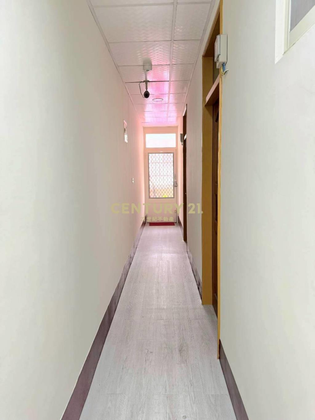 新和街1店面7套房透店