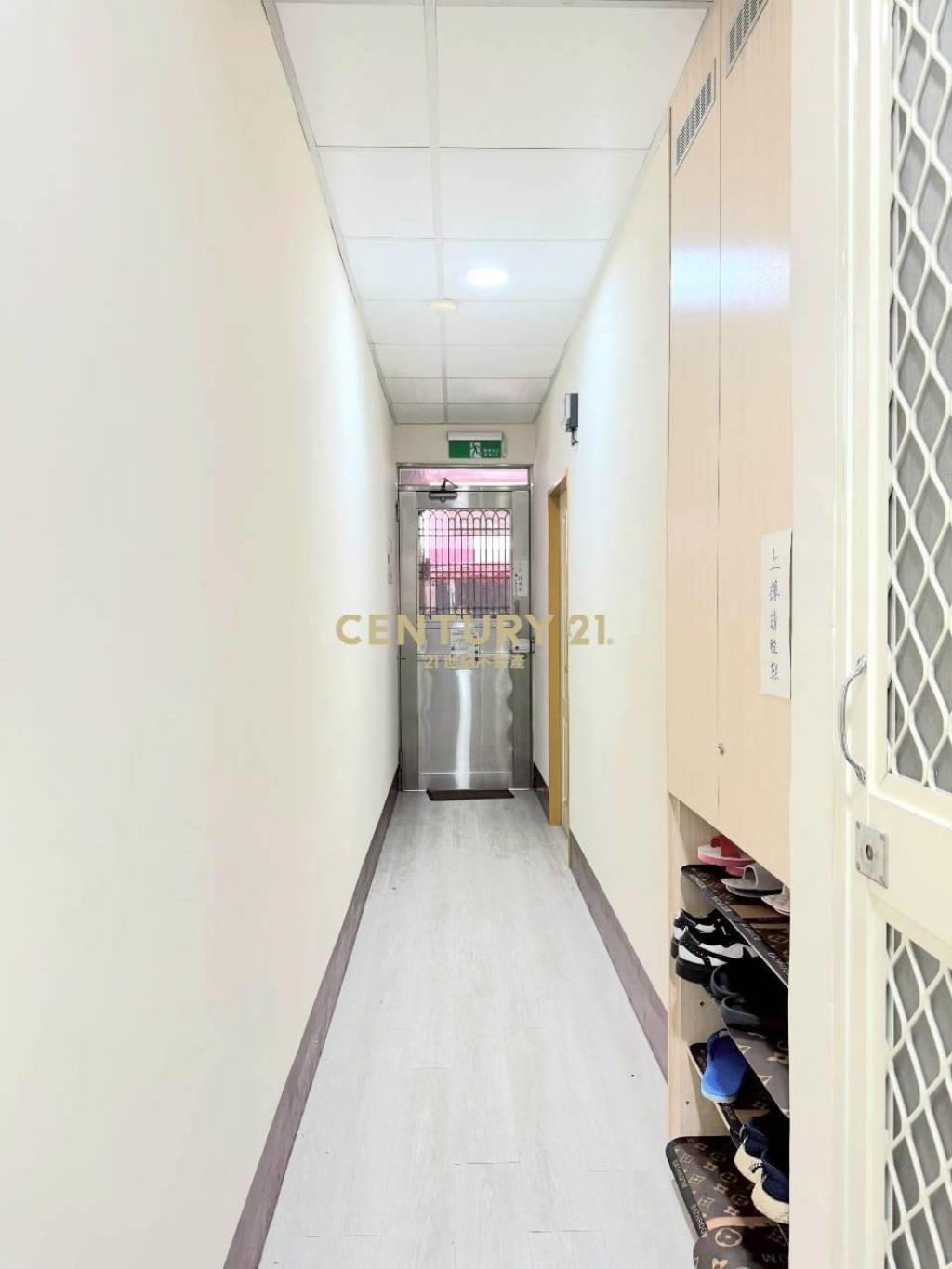 新和街1店面7套房透店