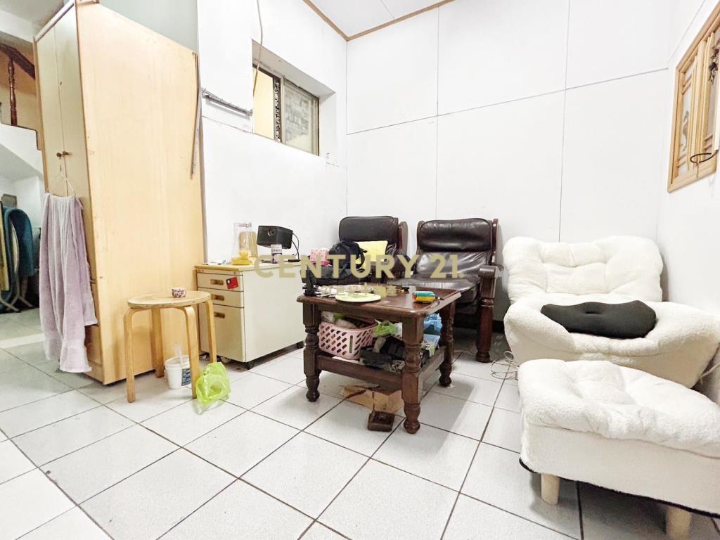 國美館旁文創區孝親房+庭院透天