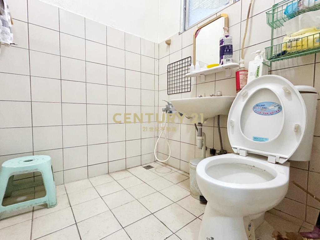 國美館旁文創區孝親房+庭院透天