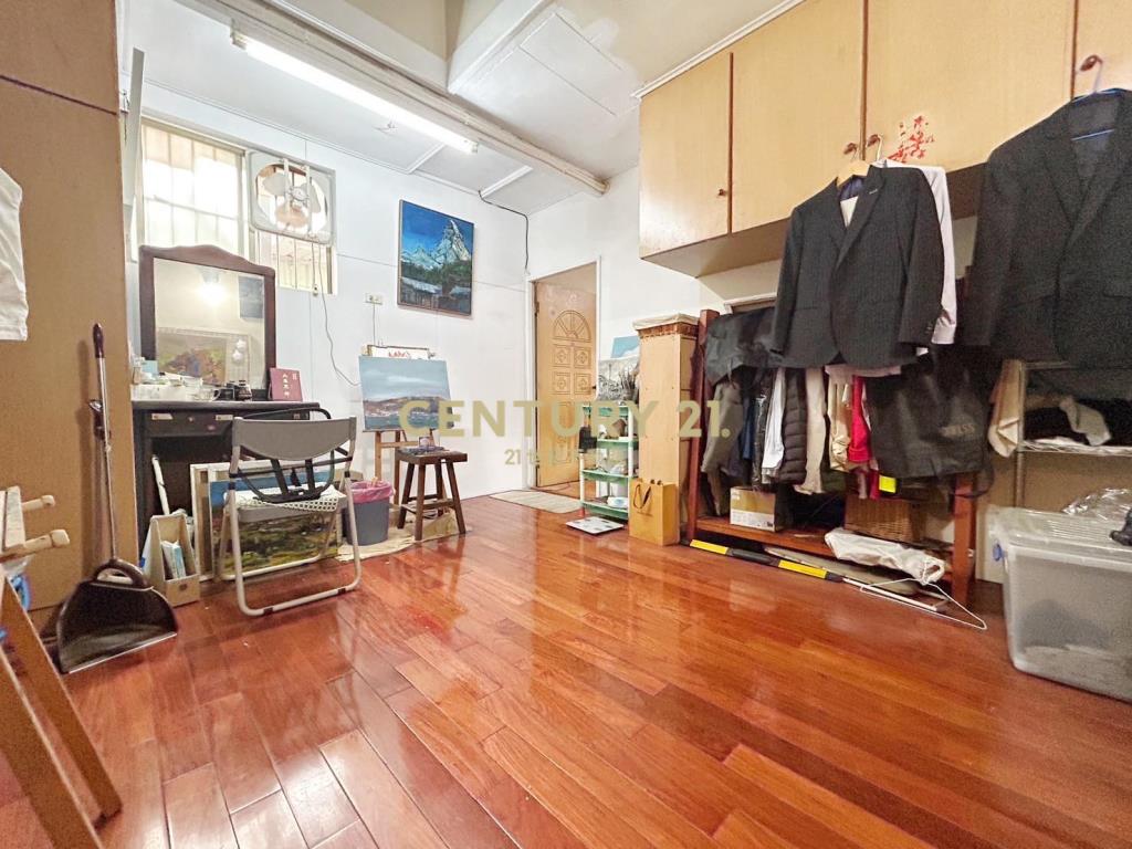 國美館旁文創區孝親房+庭院透天