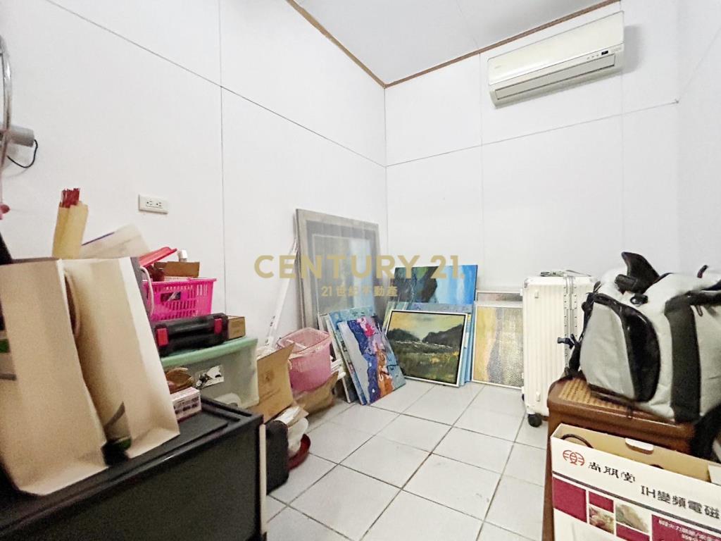 國美館旁文創區孝親房+庭院透天