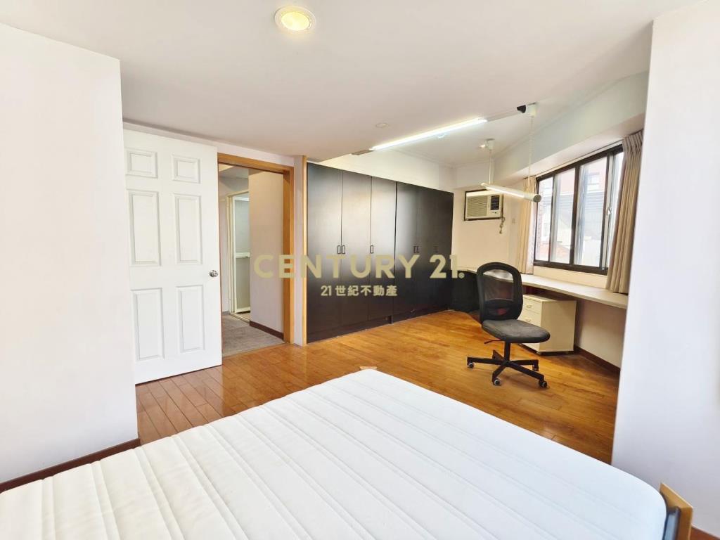 中國醫旁整層辦公室