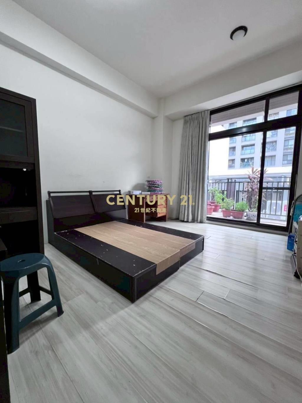 豐樂站黃金店面好市多臨路電梯別墅