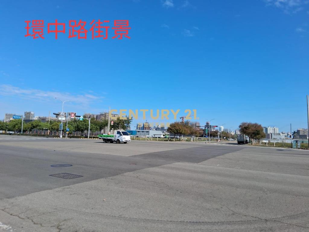 高鐵門戶特區 雙面臨路農地