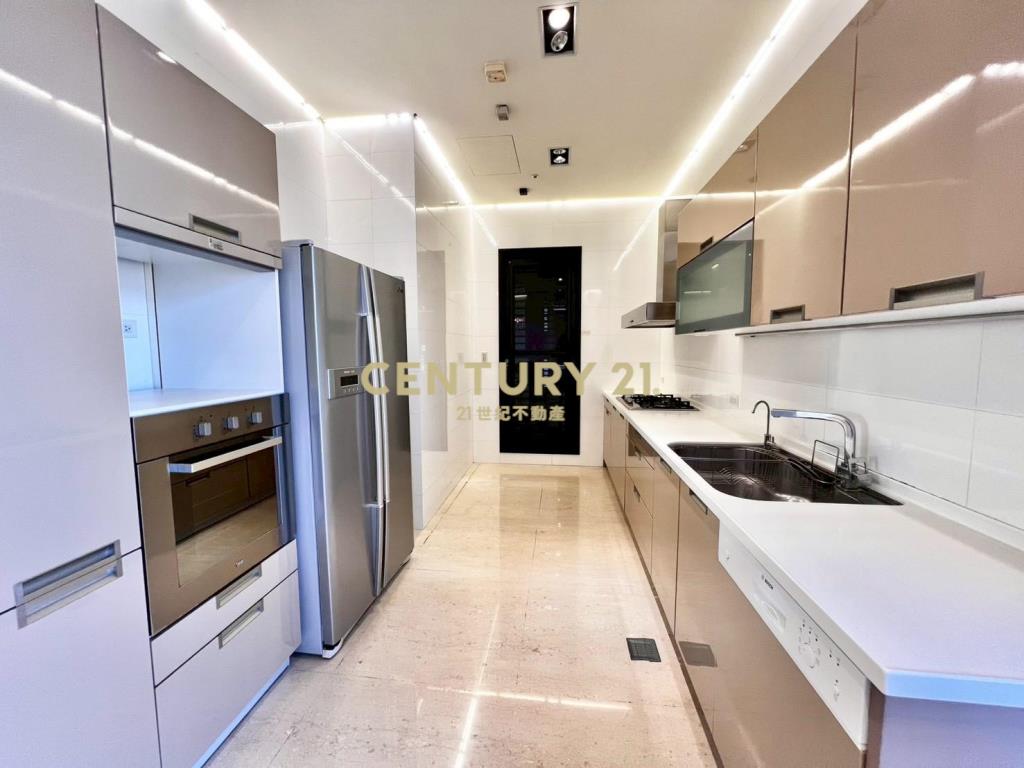 精銳海德一號面文心森林公園第一排