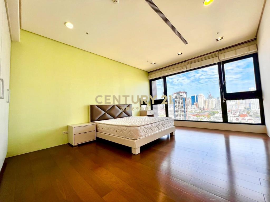 精銳海德一號面文心森林公園第一排