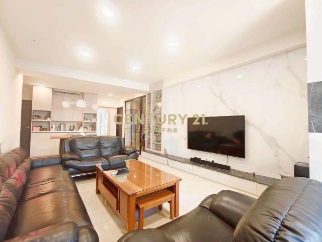 專任─大墩學區世紀風華4+1房雙平車