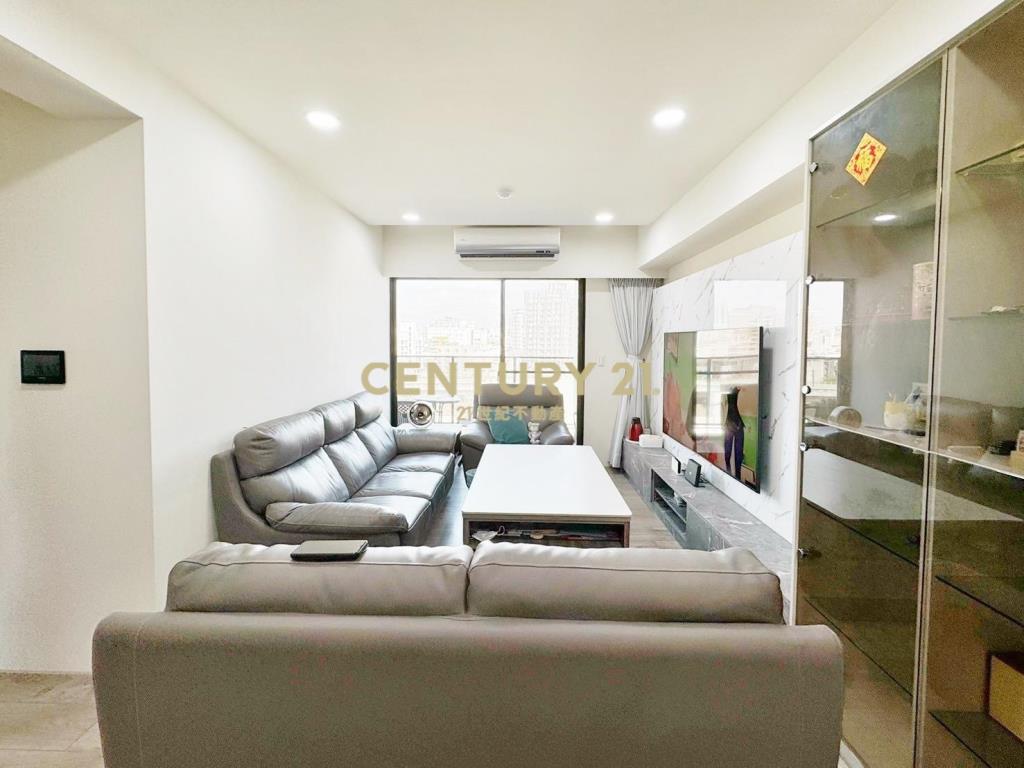 女王萬歲3房平車