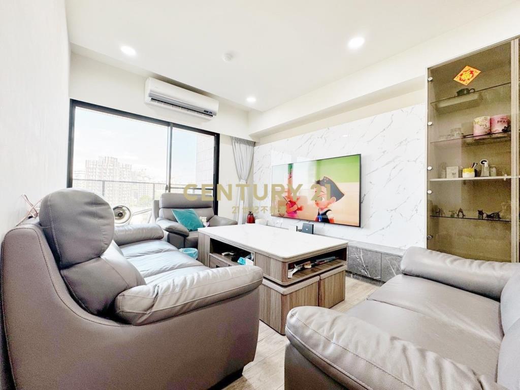 女王萬歲3房平車