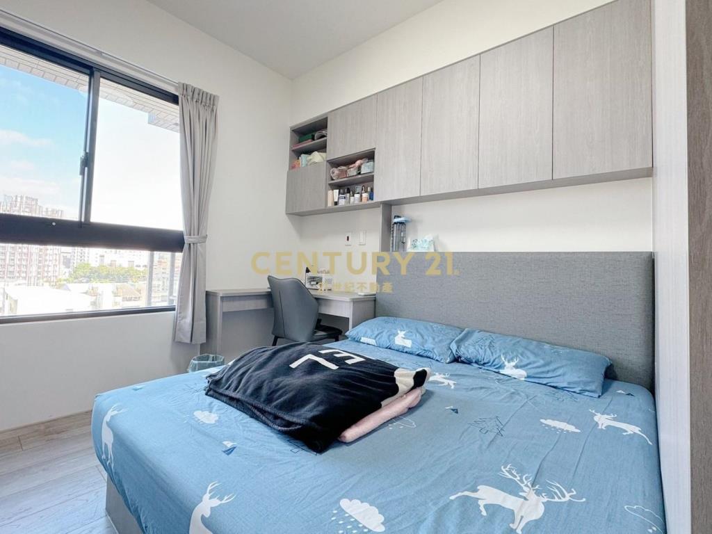 女王萬歲3房平車