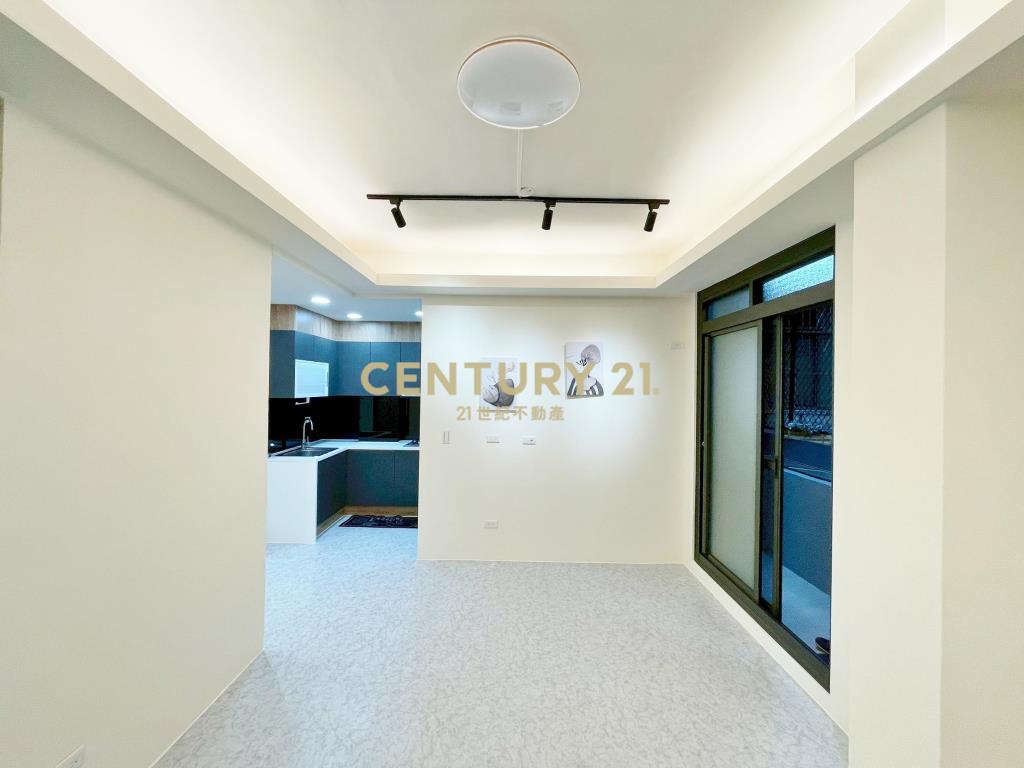 中興商圈全新整理三房美寓