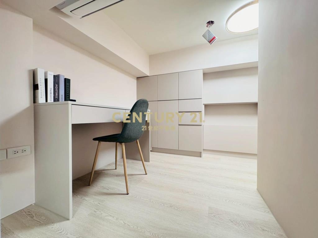 文心愛悅樓中樓平車小豪宅