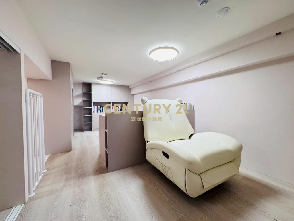 文心愛悅樓中樓平車小豪宅