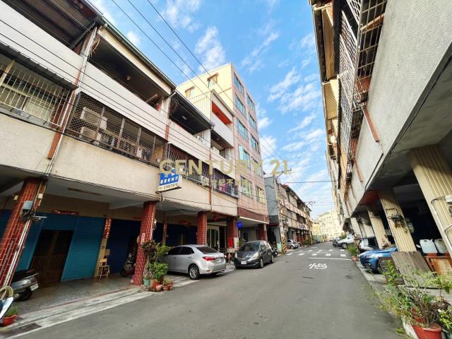 南屯運動中心旁大地坪透天