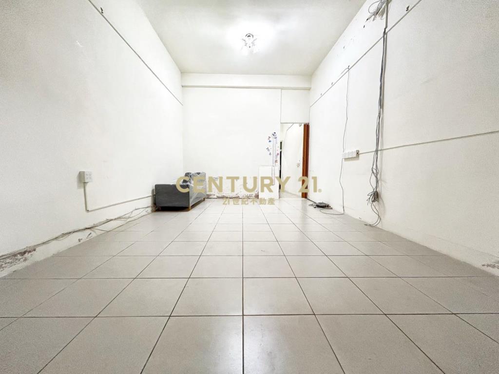 南屯運動中心旁大地坪透天