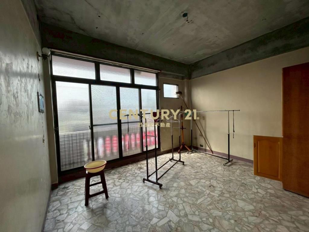 溪湖糖廠旁正彰水路大地坪透店