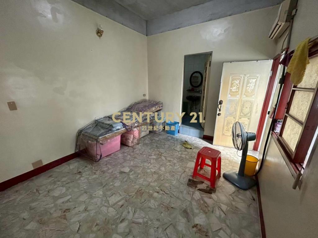 溪湖糖廠旁正彰水路大地坪透店