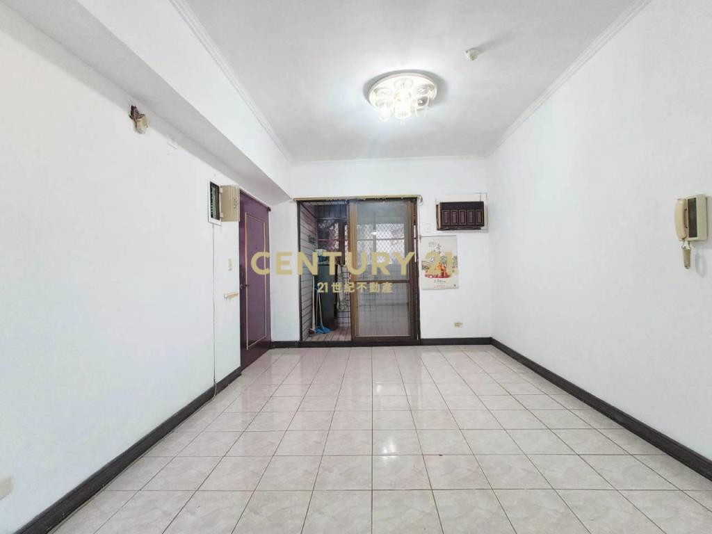 頭家國小低總價邊間3房